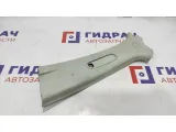 Обшивка стойки средней левая верхняя Skoda Fabia 5J0867243J.
