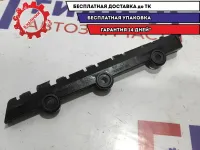 Направляющая заднего бампера левая Skoda Fabia 5J6807393.