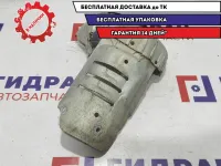 Экран тепловой выпускного коллектора Skoda Fabia 03D253041H.