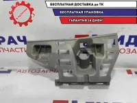 Кронштейн переднего бампера левый Skoda Fabia 5J0807055A.