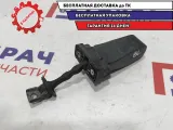 Ограничитель двери задней левой Skoda Fabia 5J6839249C.