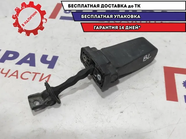 Ограничитель двери задней левой Skoda Fabia 5J6839249C.