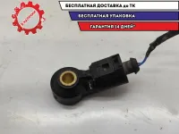 Датчик детонации Skoda Fabia 030905377C. С разъемом.