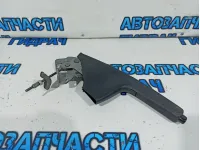 Рычаг стояночного тормоза Skoda Fabia 2 6Q0711303AH. Дефект.