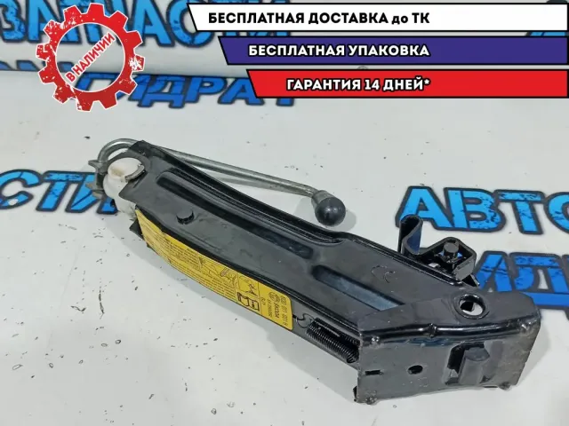 Домкрат Skoda Fabia 2 6Q0011031H.