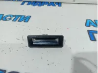 Кнопка открывания багажника Skoda Fabia 2 5J0827566E.