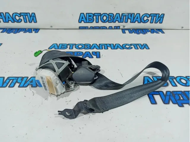 Ремень безопасности передний правый Skoda Fabia 2 5J1857702BRAA.