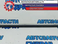 Накладка стекла переднего левого Skoda Fabia 2 5J0837479.