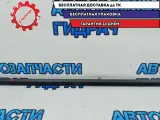 Накладка стекла переднего правого Skoda Fabia 2 5J0837480.