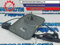 Стеклоподъемник задний правый Skoda Fabia 2 5J4839402B. Механический.