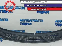 Планка под лобовое стекло Skoda Fabia 2 5J1819403A.