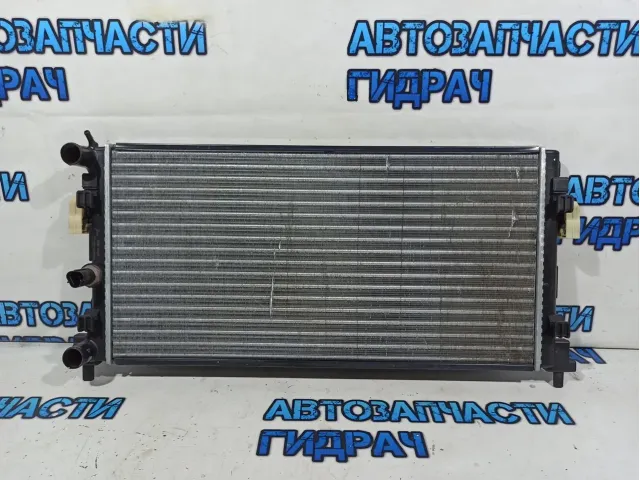 Радиатор основной Skoda Fabia 2 RM-1114. Аналог Lynx.