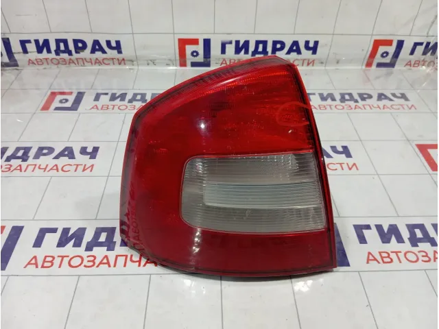 Фонарь задний левый Skoda Octavia 1Z5945111B