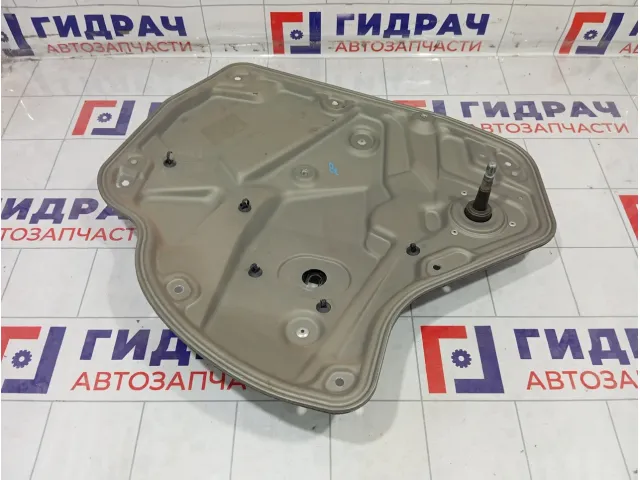 Стеклоподъемник механический задний левый Skoda Octavia 1Z0839655