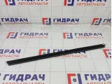 Уплотнитель стекла переднего правого Skoda Octavia 1Z0837480A