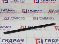 Уплотнитель стекла переднего правого Skoda Octavia 1Z0837480A