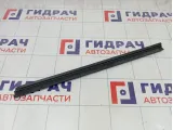 Уплотнитель стекла заднего правого Skoda Octavia 1Z5839480C