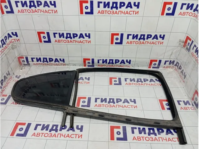 Стекло двери задней правой Skoda Octavia 1Z5845210D