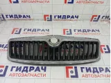 Решетка радиатора Skoda Octavia 1Z0853651C