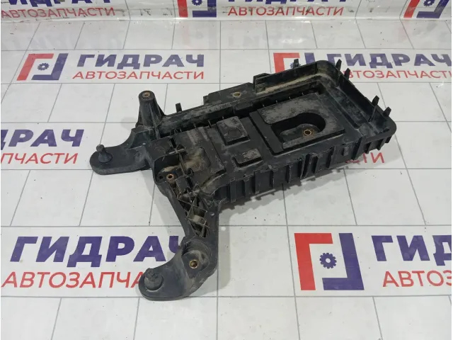 Кронштейн крепления аккумулятора (АКБ) Skoda Octavia 1K0915333H