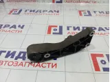 Кронштейн генератора Skoda Octavia 030145169N