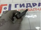 Активатор замка крышки бензобака Skoda Octavia 1Z0810773A