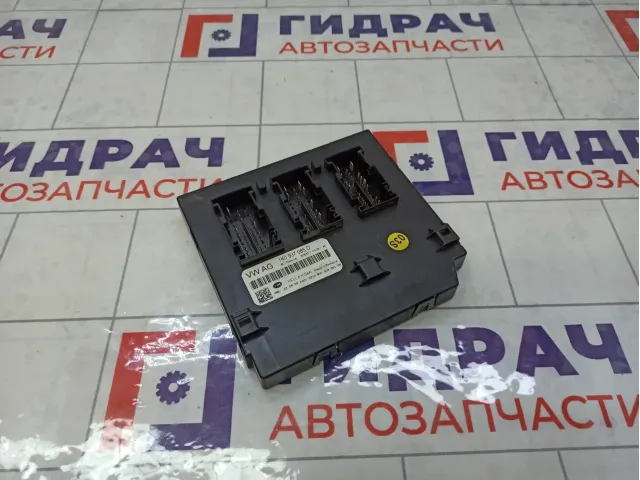 Блок комфорта (электронный блок, блок управления сети) Skoda Octavia 1K0937085D