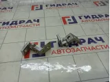 Петли двери передней правой Skoda Octavia