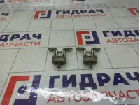 Петли двери багажника Skoda Octavia