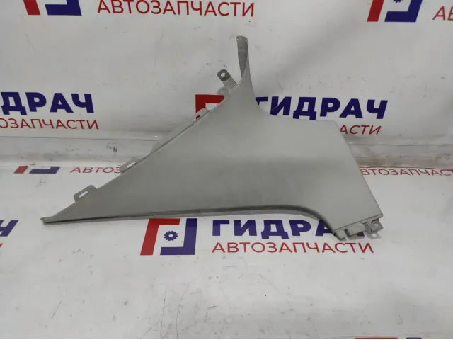 Обшивка стойки задней правой Skoda Octavia (A5) 1Z5867296K. Дефект.