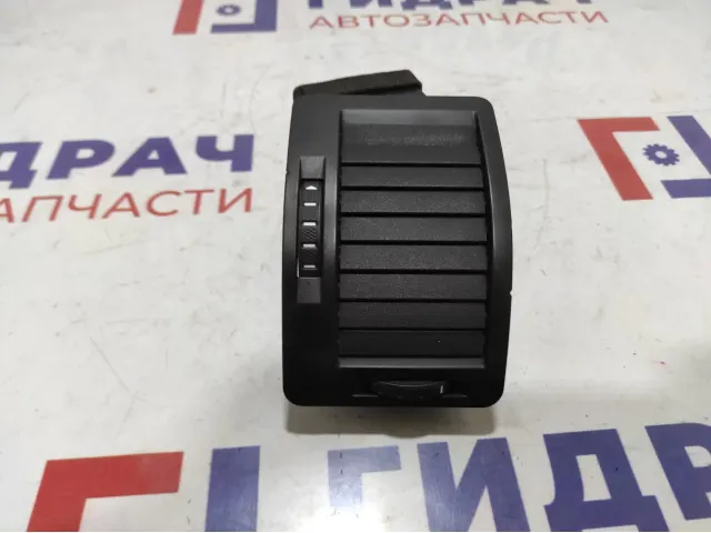 Дефлектор воздушный правый Skoda Octavia (A5) 1Z0819702.