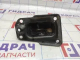 Кронштейн продольного рычага левого Skoda Octavia (A5) 1K0505129J.