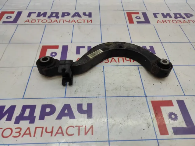 Рычаг задний верхний Skoda Octavia (A5) 1K0505323.