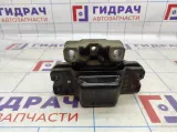 Опора двигателя левая Skoda Octavia (A5) 1K0199555AC.