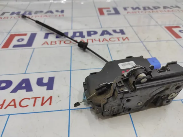 Замок двери задней правой Skoda Octavia (A5) 7L0839016D.