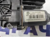 Моторчик стеклоподъемника передний правый Skoda Octavia (A5) 1T0959702S.