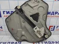 Стеклоподъемник электр. задний правый Skoda Octavia (A5) 1Z0839462A. Дефект.