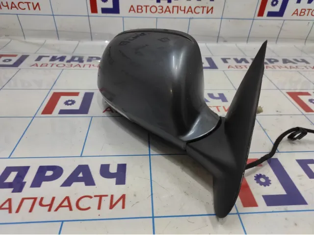 Зеркало правое электрическое Skoda Octavia (A5) 3T0857538. Дефект.