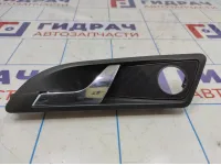 Ручка двери передней внутренняя левая Skoda Octavia (A5) 1Z0837221739. С динамиком.