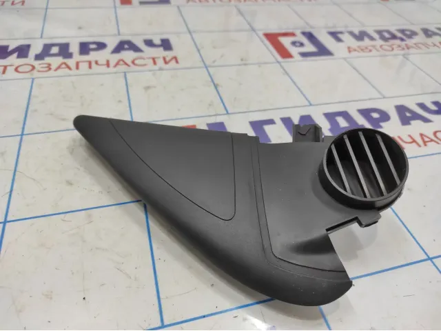 Крышка зеркала внутренняя правая Skoda Octavia (A5) 1Z0837974.