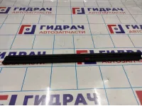 Уплотнитель стекла заднего правого Skoda Octavia (A5) 1Z5839479C.