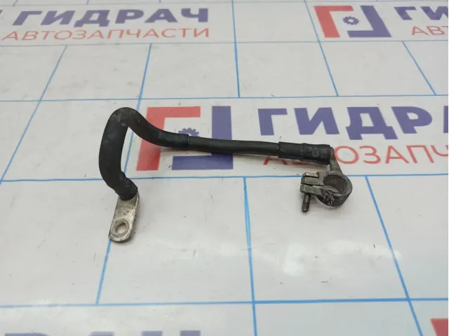 Клемма аккумулятора минус Skoda Octavia (A5) 1T0971235A.