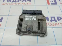 Блок управления двигателем Skoda Octavia (A5) 03C906016E.