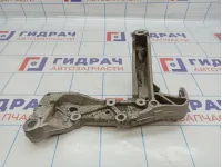 Кронштейн переднего рычага левый Skoda Octavia (A5) 1K0199295F.