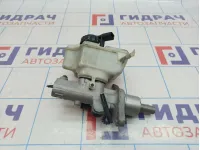 Цилиндр тормозной главный Skoda Octavia (A5) 1K1614019K.