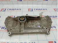 Балка подмоторная Skoda Octavia (A5) 1K0199369G.