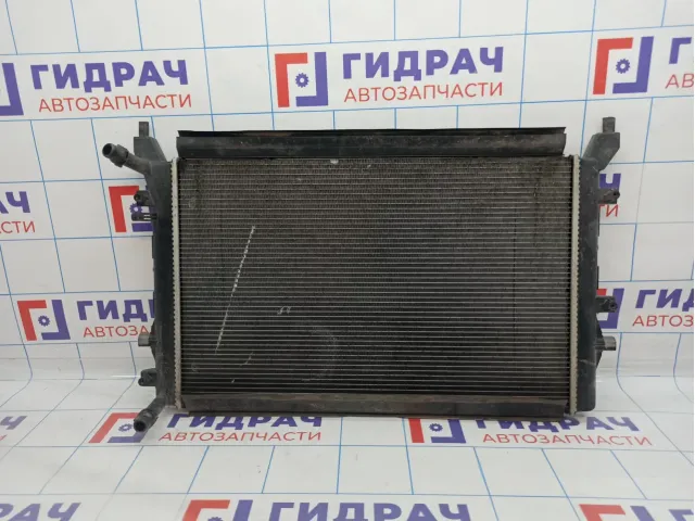 Радиатор основной Skoda Octavia (A5) 1K0121251N.