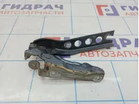 Петля капота левая Skoda Octavia (A5) 1Z0823301C.