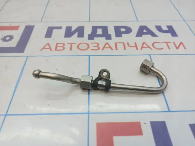 Трубка топливная Skoda Octavia (A5) 03C130241AN.