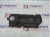 Накладка декоративная Skoda Octavia (A5) 03C103925AA. На двигатель.